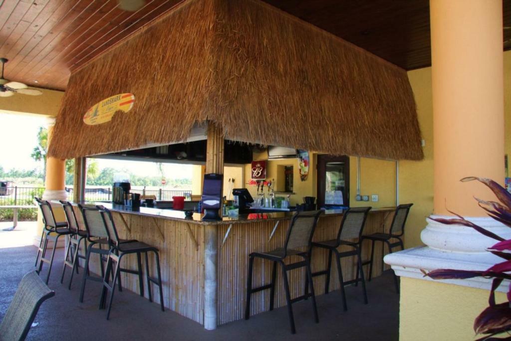 Spacious Villa Near Disney Four Corners Экстерьер фото