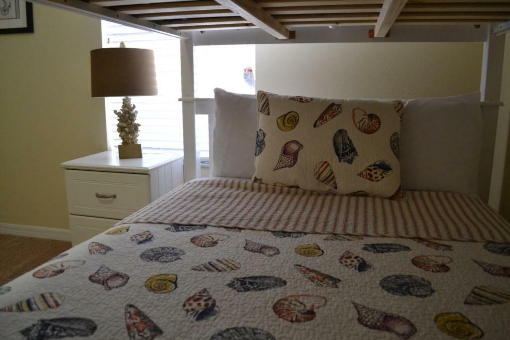 Spacious Villa Near Disney Four Corners Экстерьер фото