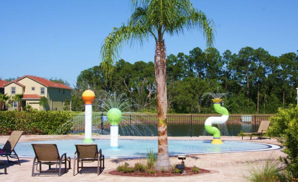 Spacious Villa Near Disney Four Corners Экстерьер фото